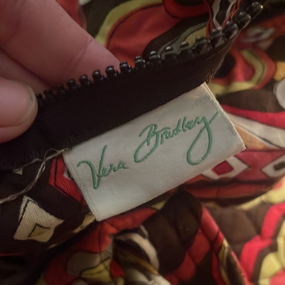 VERA BRADLEY TOTE - Picture 7 of 7